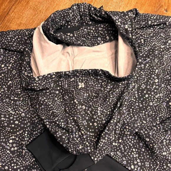 Sweaty Betty Fast Track Running Jacket - Picture 9 of 12